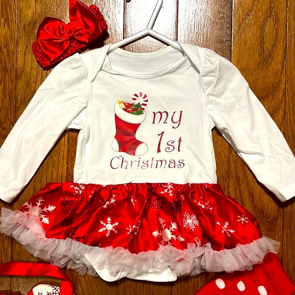 NWOT 4-piece baby 1st Christmas set size 0-6 months - Picture 2 of 5